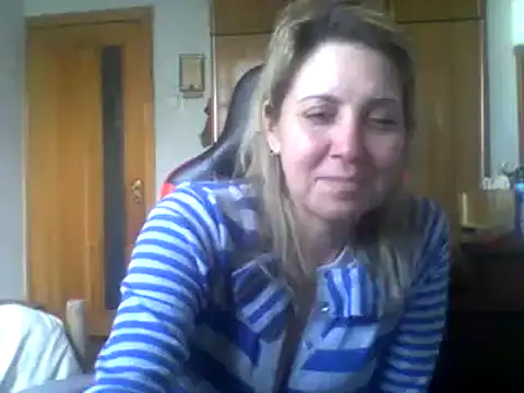 Snapshot of IrinaB1 chatting on February 2025 09:57:02 AM IrinaB1 online show from February 2025 09:57:02 AM