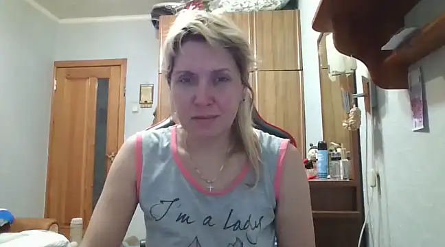 Snapshot of IrinaB1 chatting on February 2025 05:28:01 PM IrinaB1 online show from February 2025 05:28:01 PM