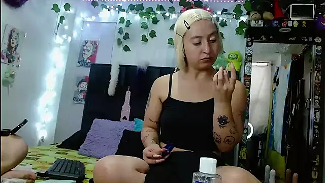 the lesbian game online show from July 2026 05:31:01 PM