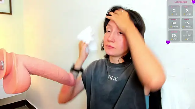 lizzy davis 1 online show from December 2025 04:19:01 AM