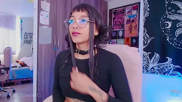 melissahowl online show from September 2025 05:46:01 PM