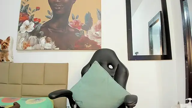 lilybaudyn  online show from October 2025 07:07:02 PM