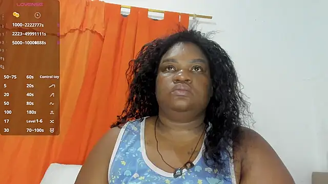 Snapshot of lilybaudyn_ chatting on July 2026 08:07:01 AM lilybaudyn online show from July 2026 08:07:01 AM