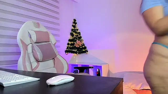 Gaby Miller22 online show from December 2024 12:23:01 AM