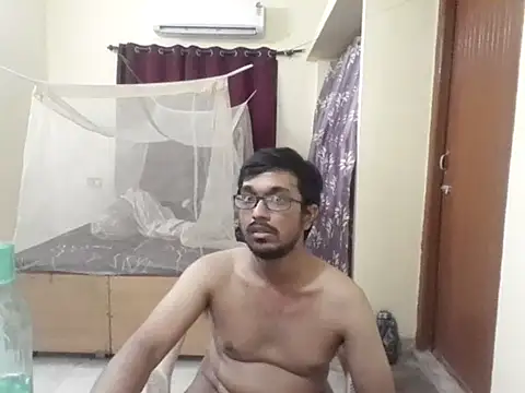 Snapshot of THE_NAKED_BOY chatting on April 2026 03:03:01 PM THE NAKED BOY online show from April 2026 03:03:01 PM