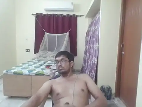 Snapshot of THE_NAKED_BOY chatting on June 2026 01:46:01 PM THE NAKED BOY online show from June 2026 01:46:01 PM
