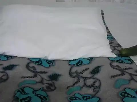 Snapshot of Sexxieshanty chatting on February 2026 04:15:02 PM Sexxieshanty online show from February 2026 04:15:02 PM