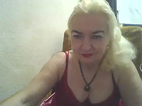 Snapshot of Meri798 chatting on December 2024 10:20:01 PM Meri798 online show from December 2024 10:20:01 PM