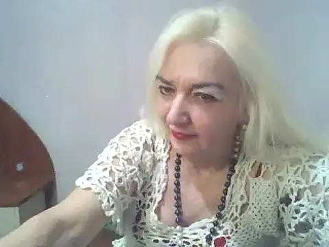 Snapshot of Meri798 chatting on January 2025 04:56:02 PM Meri798 online show from January 2025 04:56:02 PM