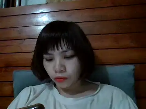 Snapshot of Angela-Eira chatting on March 2025 09:04:01 PM Angela-Eira online show from March 2025 09:04:01 PM