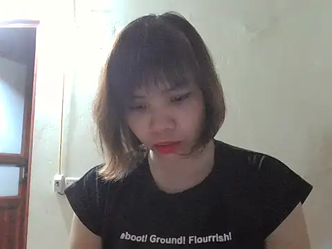 Snapshot of Angela-Eira chatting on September 2025 08:53:02 PM Angela-Eira online show from September 2025 08:53:02 PM