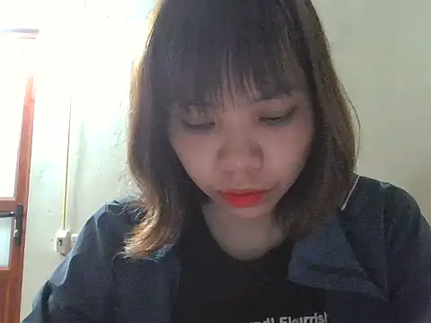 Snapshot of Angela-Eira chatting on October 2025 09:02:02 PM Angela-Eira online show from October 2025 09:02:02 PM