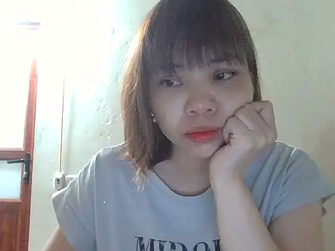 Snapshot of Angela-Eira chatting on October 2025 09:17:02 PM Angela-Eira online show from October 2025 09:17:02 PM