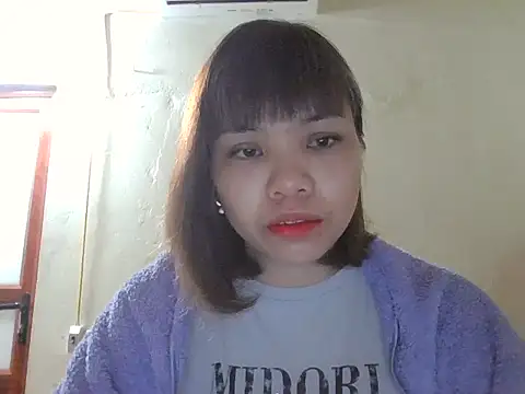 Snapshot of Angela-Eira chatting on November 2025 09:31:01 PM Angela-Eira online show from November 2025 09:31:01 PM