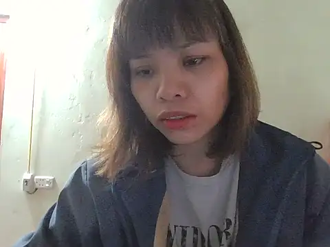 Snapshot of Angela-Eira chatting on November 2025 09:36:01 PM Angela-Eira online show from November 2025 09:36:01 PM