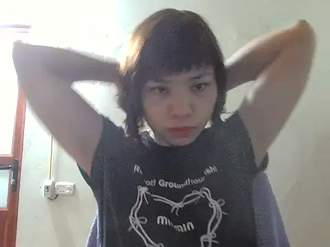 Snapshot of Angela-Eira chatting on December 2025 09:21:02 PM Angela-Eira online show from December 2025 09:21:02 PM