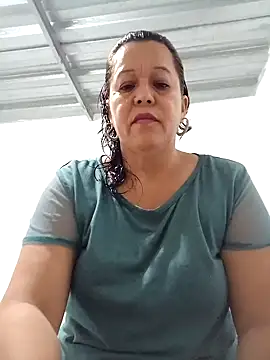 Snapshot of Fulopp15 chatting on January 2025 03:40:02 PM Fulopp15 online show from January 2025 03:40:02 PM