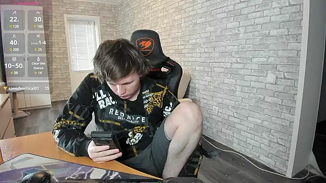 iliaskrislove online show from March 2025 11:51:02 AM