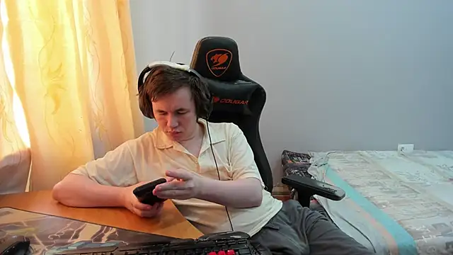 iliaskrislove online show from February 2026 10:05:01 AM