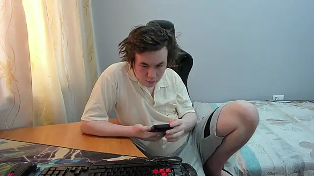 iliaskrislove online show from March 2026 11:11:02 AM