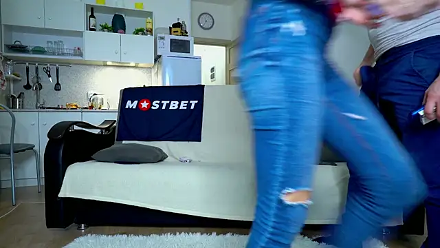 Snapshot of littlesweettifany chatting on December 2024 09:33:02 AM littlesweettifany online show from December 2024 09:33:02 AM