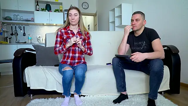 Snapshot of littlesweettifany chatting on March 2025 12:46:02 PM littlesweettifany online show from March 2025 12:46:02 PM