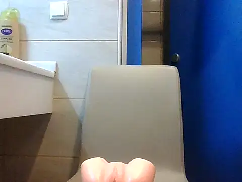 Snapshot of Fuckbyboy chatting on February 2025 09:48:01 PM Fuckbyboy online show from February 2025 09:48:01 PM