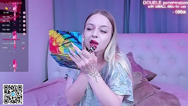 Alice Halle online show from November 2025 06:23:01 AM