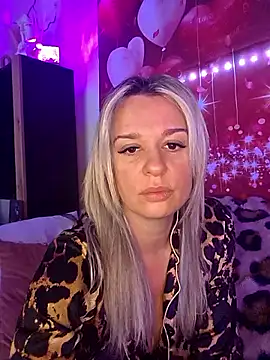 SpicyVicky online show from February 2026 05:44:01 AM