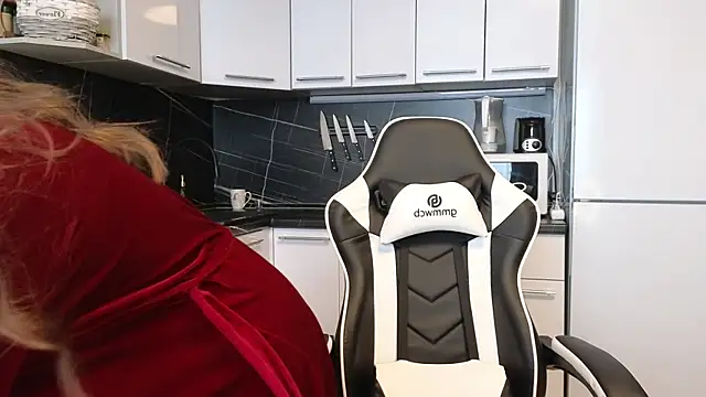 Strip-Lady online show from January 2025 03:09:02 AM