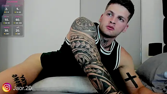 Jaor owens20 online show from October 2025 12:58:01 AM