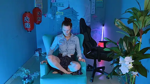 VandaRossi online show from January 2025 05:10:02 AM