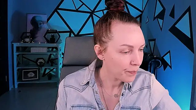 VandaRossi online show from January 2026 09:37:02 AM