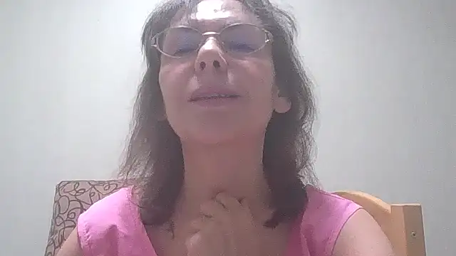 HollyJewel online show from February 2025 05:30:01 PM