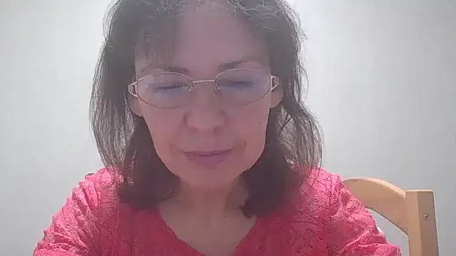 HollyJewel online show from February 2025 04:25:02 PM