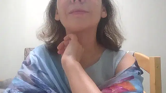 HollyJewel online show from December 2025 03:39:02 PM