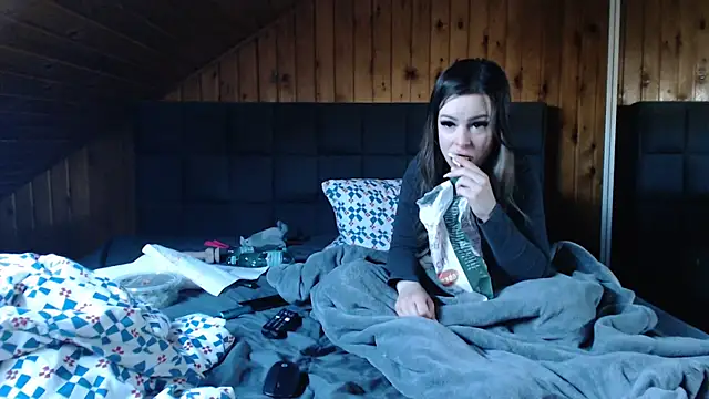 BoeseMoni1998 online show from March 2025 11:41:01 AM