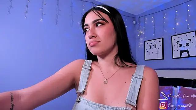 angeel fox online show from January 2025 06:22:02 AM