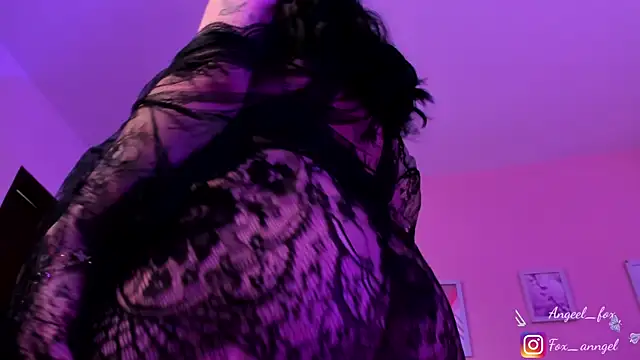 angeel fox online show from April 2026 04:00:01 PM