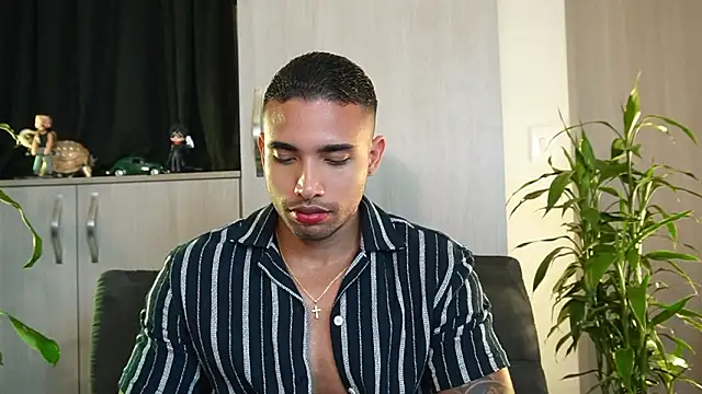 LincomAmith online show from March 2026 03:34:02 AM