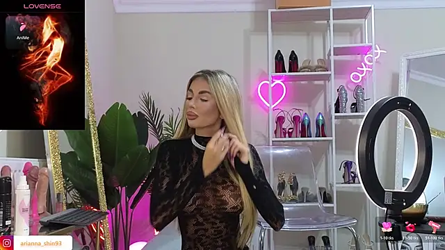 ArianaArianna online show from December 2025 08:43:01 AM