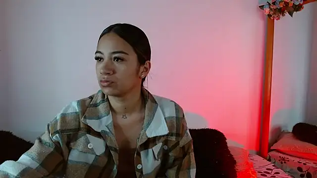 Jules n Gia online show from December 2024 11:59:01 AM