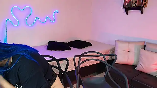 Jules n Gia online show from March 2025 09:27:02 PM