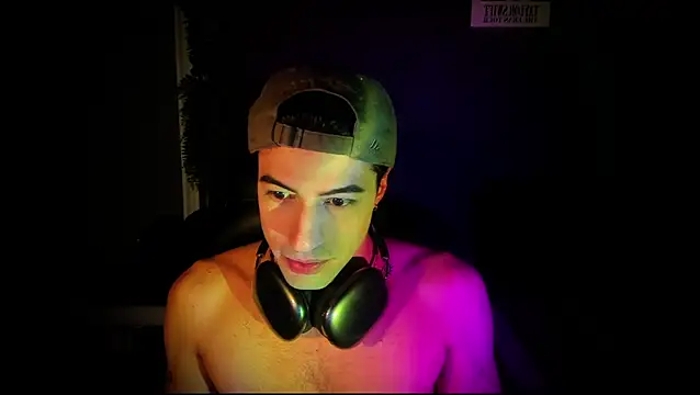 newjeff online show from October 2025 05:43:02 PM