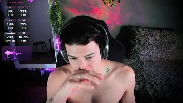 newjeff online show from April 2026 09:45:01 PM