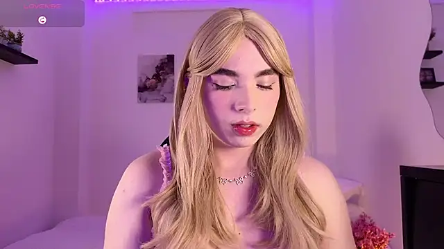 Snapshot of meloddysky chatting on January 2025 02:18:01 PM meloddysky online show from January 2025 02:18:01 PM