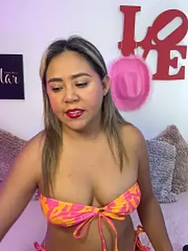 AriannaTorres online show from February 2026 12:59:02 PM