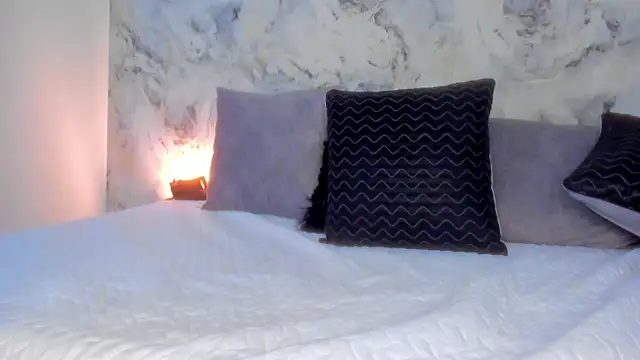 Bella desi  online show from February 2025 12:37:02 PM