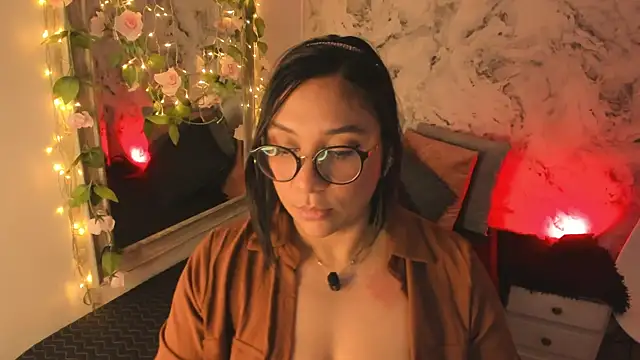 Bella desi  online show from June 2026 01:15:01 PM