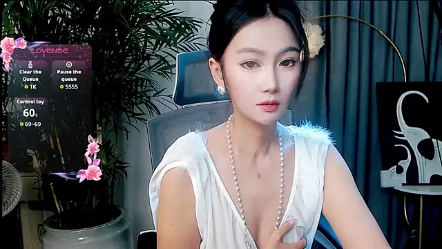 Snapshot of FeiFei-babe chatting on October 2025 12:47:01 PM FeiFei-babe online show from October 2025 12:47:01 PM